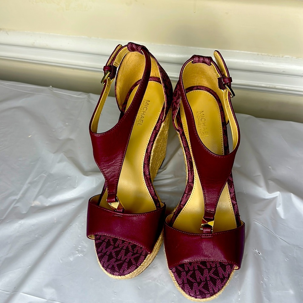 micheal kors wedges brand new 7.5